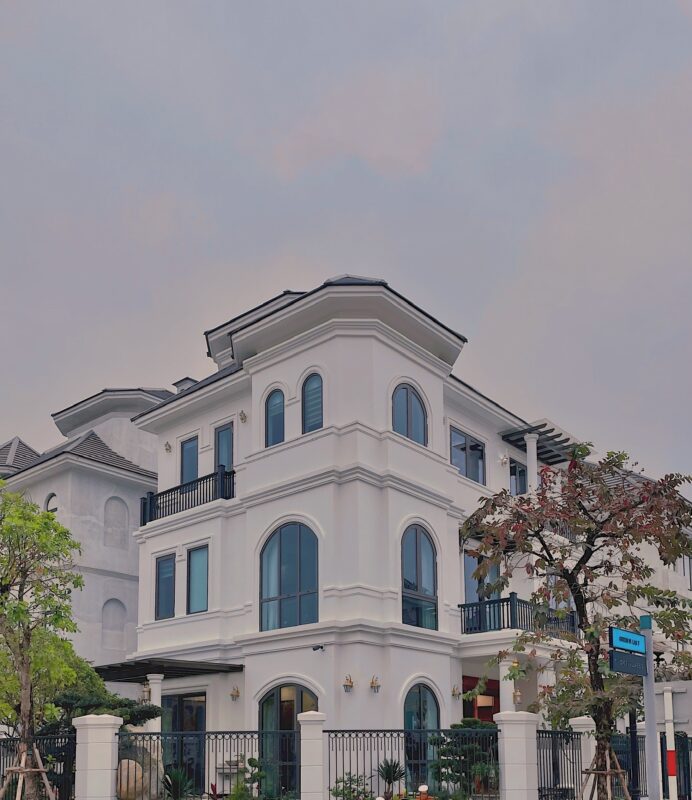 cửa uốn vòm aluman
