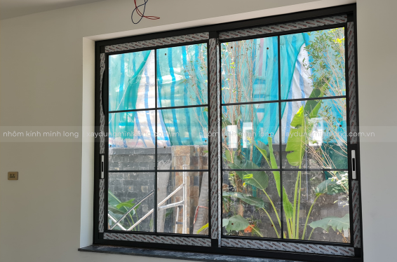 NHÔM KÍNH MINH LONG